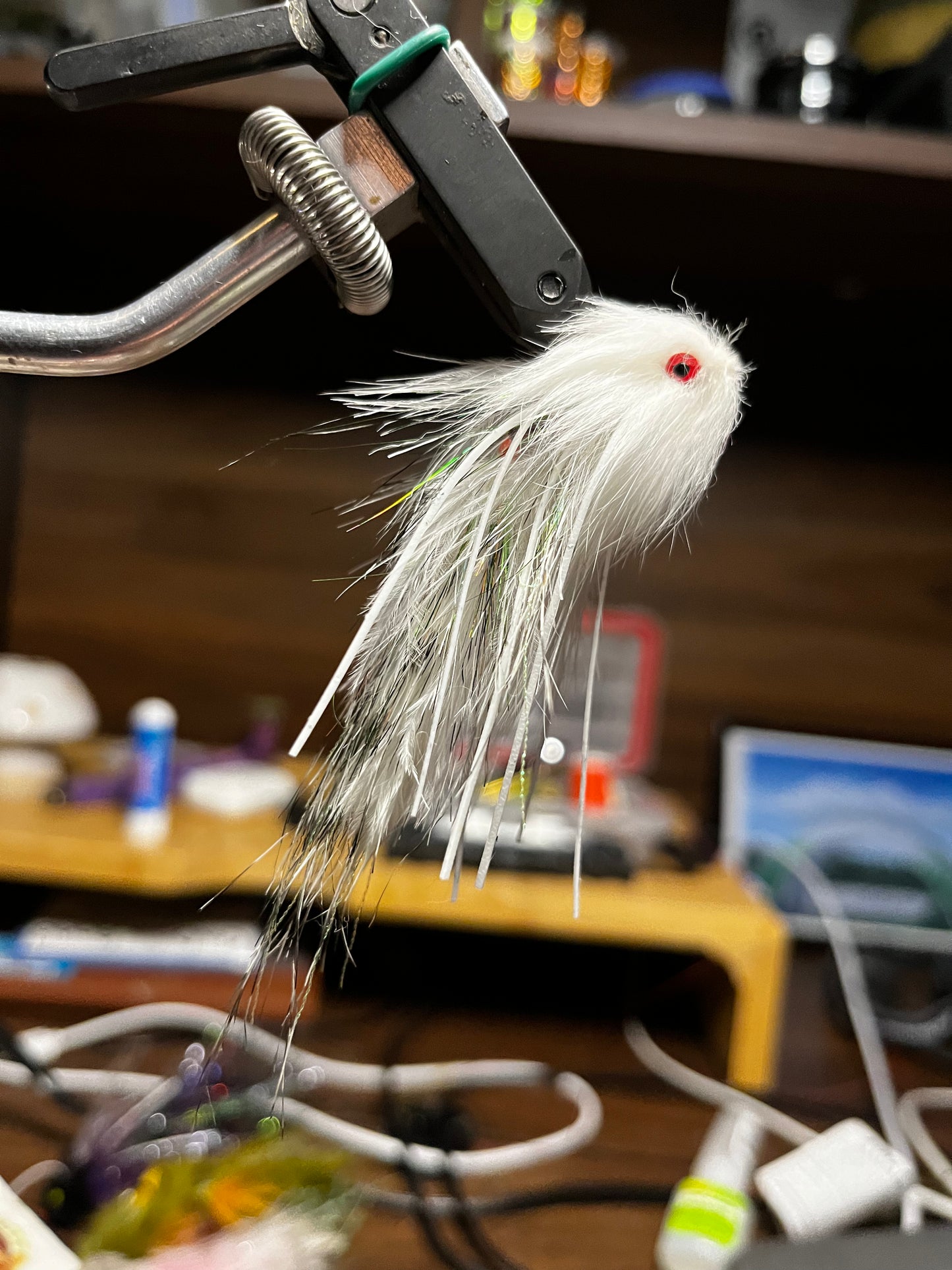 Articulated Streamers